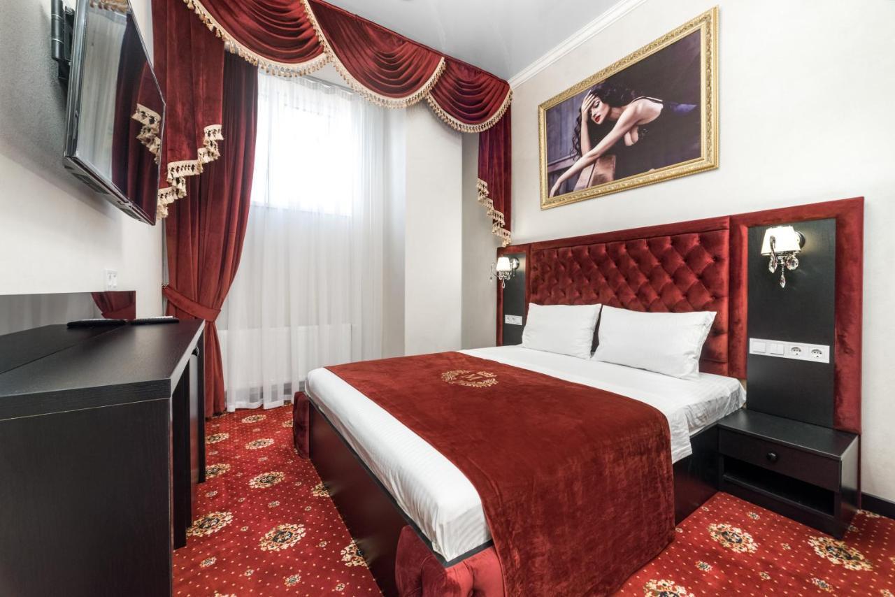 Apart Hotel D'Monica Odessa Dış mekan fotoğraf