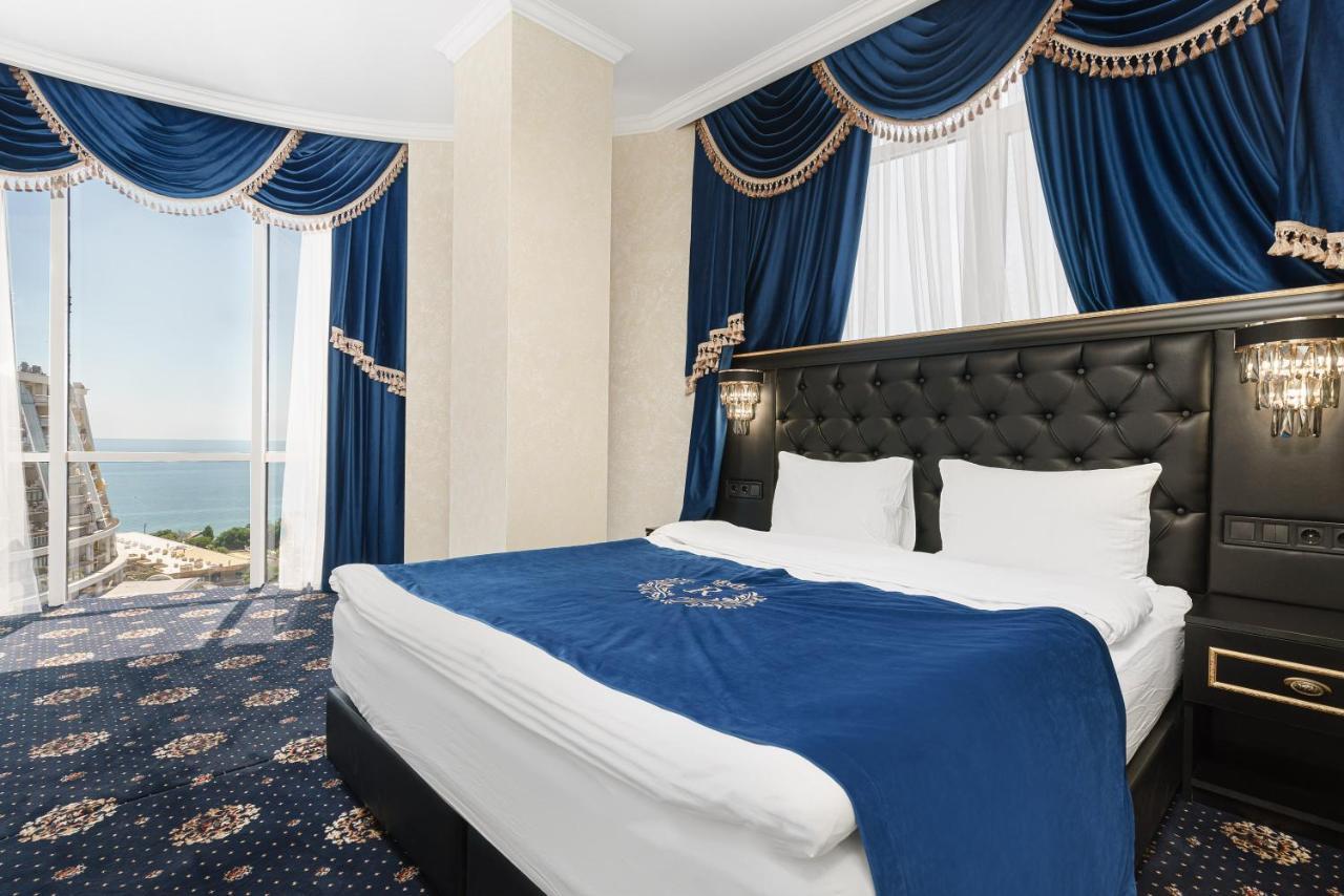 Apart Hotel D'Monica Odessa Dış mekan fotoğraf